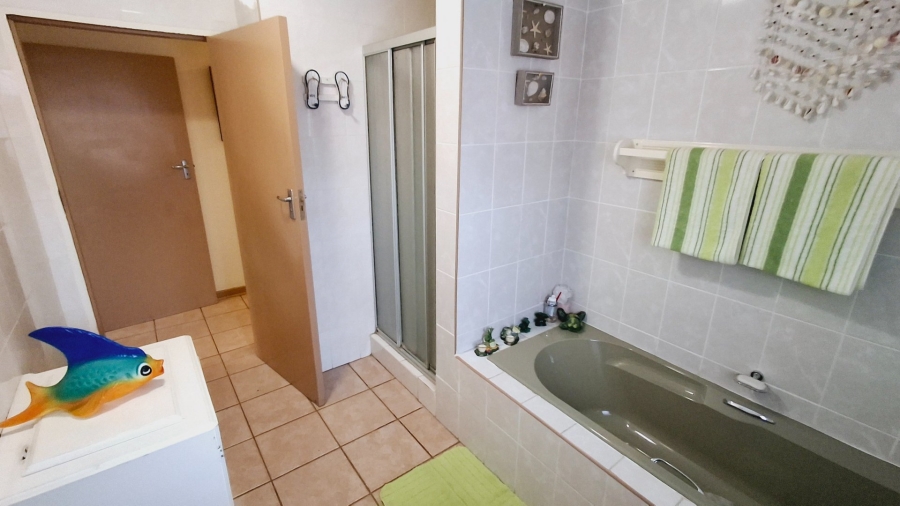 3 Bedroom Property for Sale in Vaalpark Free State